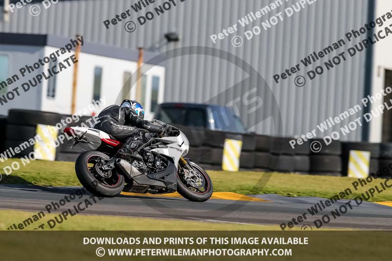 PJ Motorsport 2019;anglesey no limits trackday;anglesey photographs;anglesey trackday photographs;enduro digital images;event digital images;eventdigitalimages;no limits trackdays;peter wileman photography;racing digital images;trac mon;trackday digital images;trackday photos;ty croes